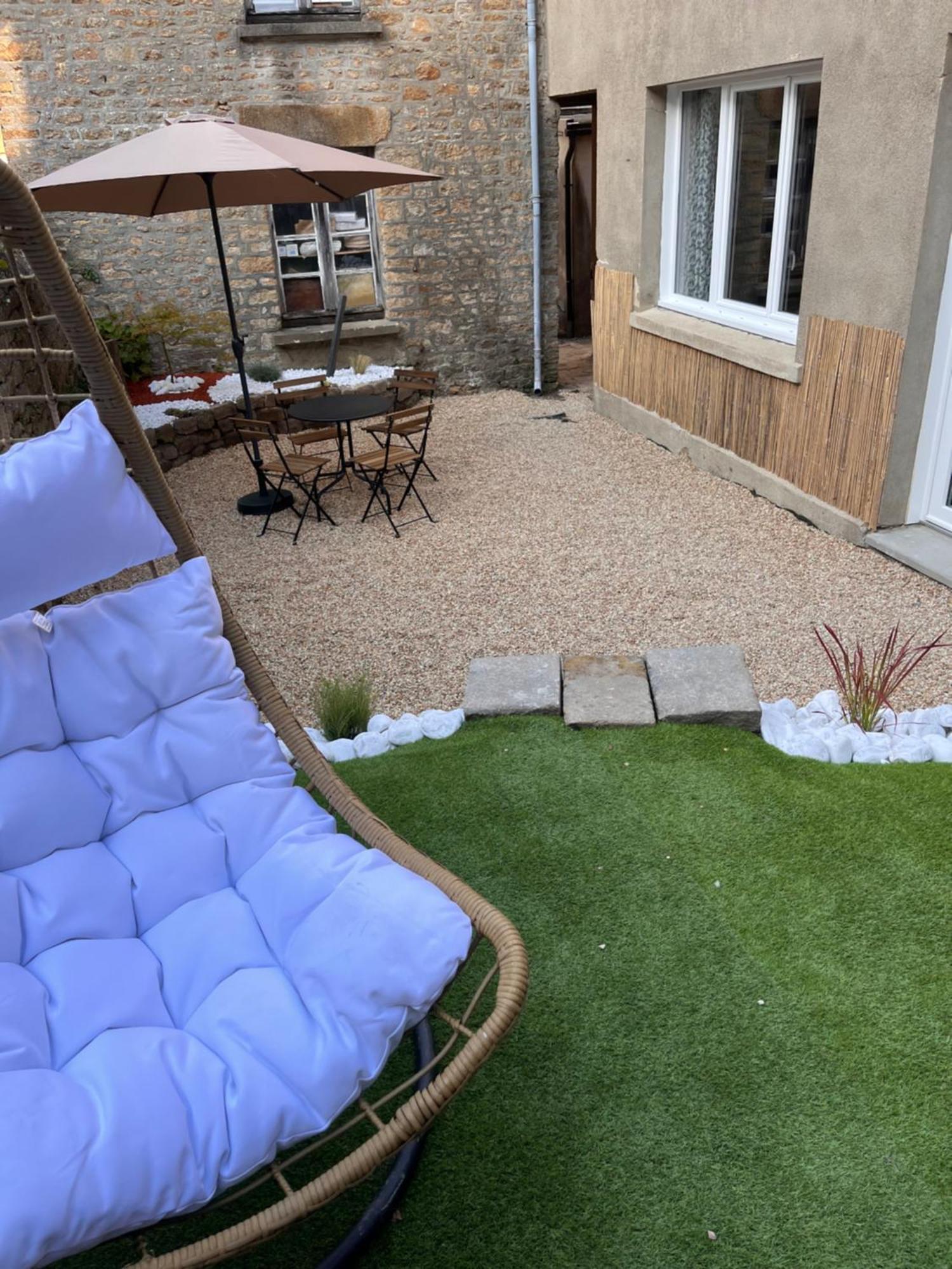 Beau Loft Room Proche Mont Saint Michel Jaccuzi Illimite En Plein Centre อาวร็องช์ ภายนอก รูปภาพ